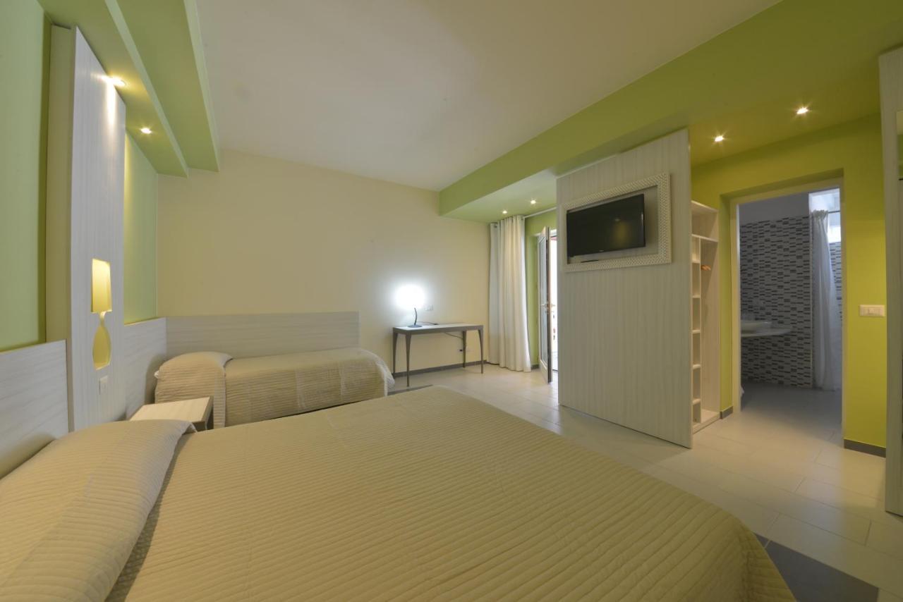 Hotel D'Amato ペスキチ エクステリア 写真