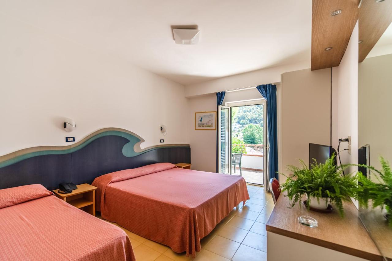 Hotel D'Amato ペスキチ エクステリア 写真