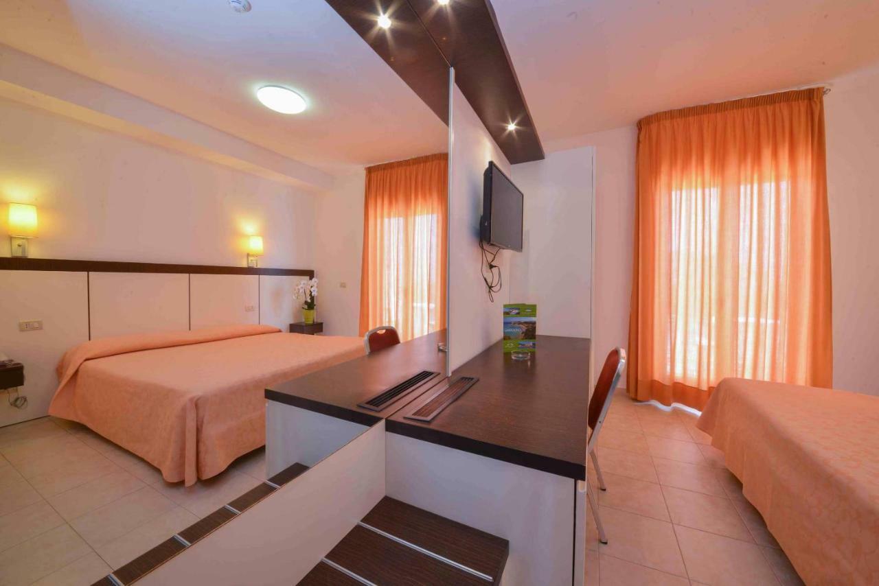 Hotel D'Amato ペスキチ エクステリア 写真