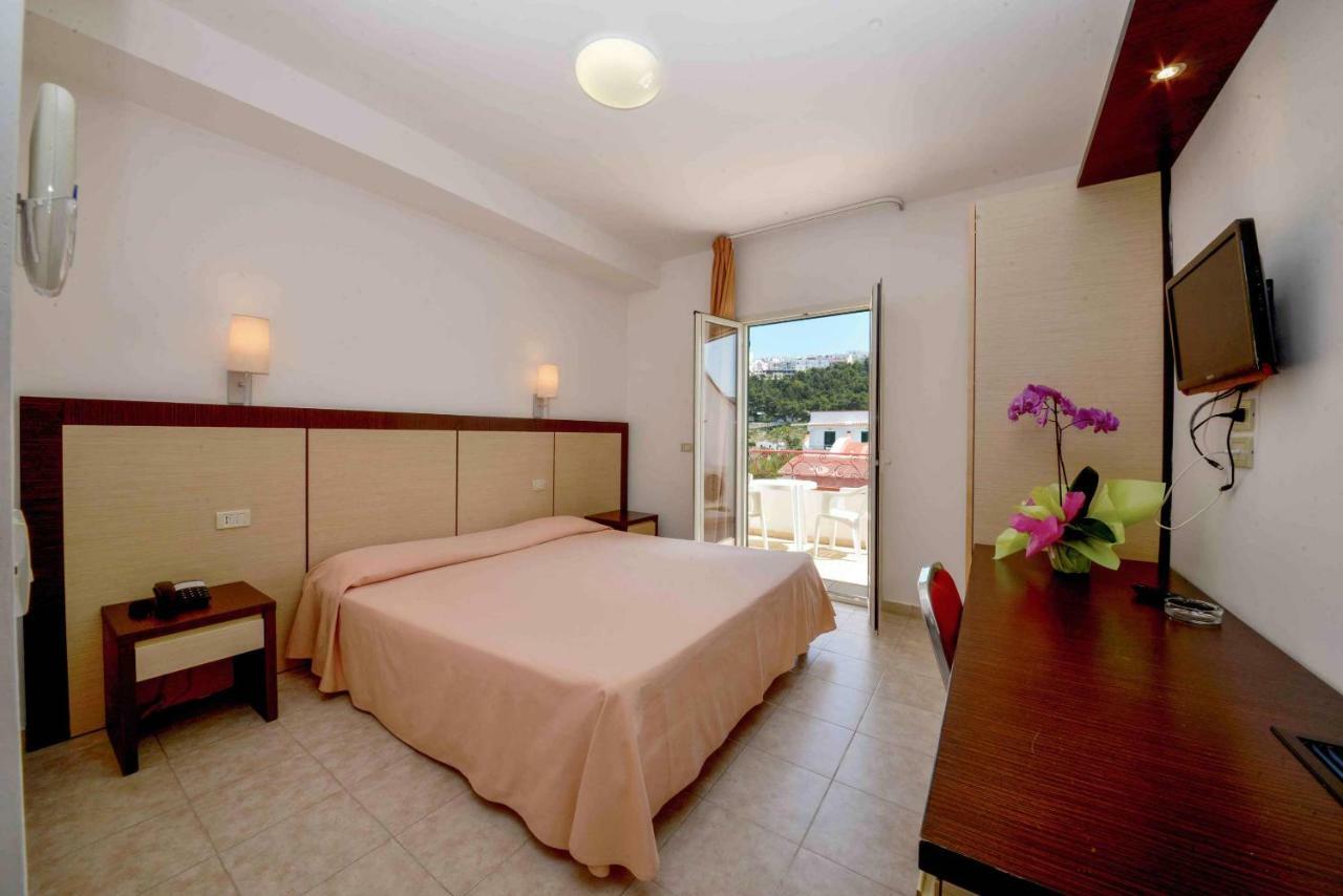 Hotel D'Amato ペスキチ エクステリア 写真